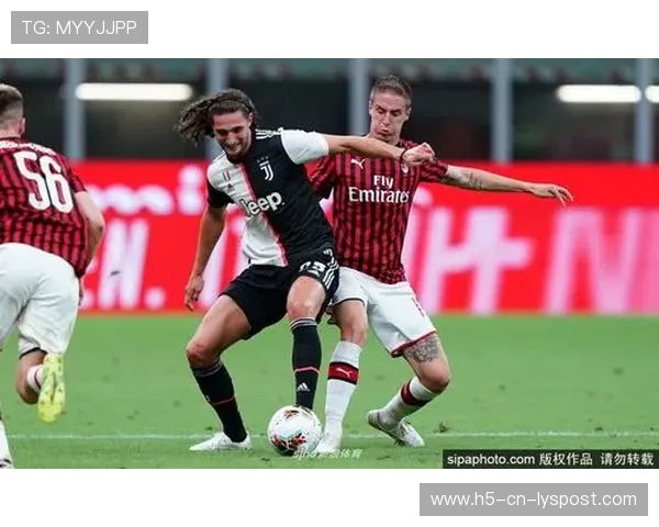 尤文外线一脚洞穿后排